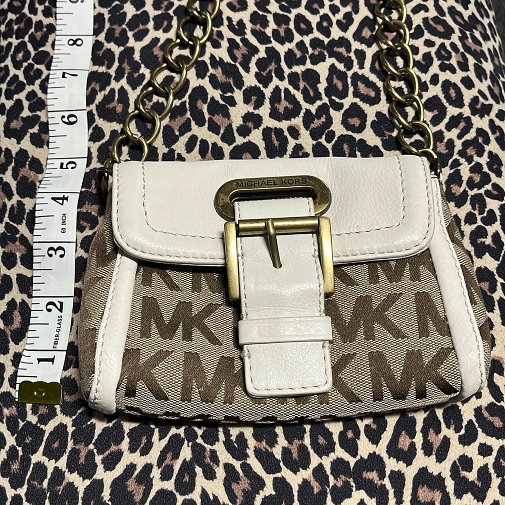 Michael Kors Woman’s Clutch - Picture 3 of 9